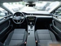 Gebraucht VW Passat Business+ 150 PS (110 kW) 2023 Grau Kombi