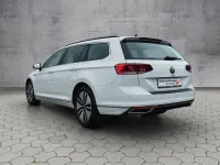 Używany VW Passat GTE 218 KM (160 kW) 2021 Biały Kombi
