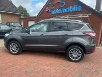 Gebraucht Ford Kuga Titanium 150 PS (110 kW) 2018 Grau SUV