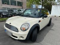 Usata Mini Cooper 120 CV (88 kW) 2007 Bianco Utilitaria