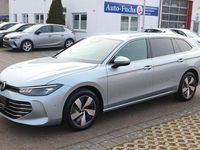 Gebraucht VW Passat Business 150 PS (110 kW) 2024 Silber Kombi