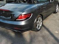 Gebraucht Mercedes SLC180 156 PS (114 kW) 2016 Grau Cabrio