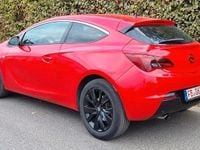 Gebraucht Opel Astra GTC S 170 PS (125 kW) 2014 Rot Limousine
