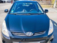 Gebraucht Hyundai i20 75 PS (55 kW) 2010 Schwarz Kleinwagen