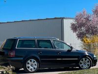Gebraucht VW Passat 131 PS (96 kW) 2004 Schwarz Kombi