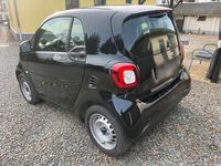 Gebraucht Smart ForTwo Coupé 60 kW (82 PS) 2021 Schwarz Kleinwagen