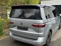 Second-hand VW Multivan 150 CP (110 kW) 2022 Gri Monovolum