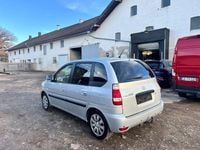 Gebraucht Hyundai Matrix 103 PS (75 kW) 2009 Silber Van / Kleinbus