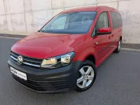 Gebraucht VW Caddy Maxi Trendline 125 PS (91 kW) 2018 Kirschrot Van / Kleinbus
