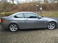 Gebraucht BMW 320 170 PS (125 kW) 2010 Grau Coupé