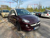 gebraucht Opel Adam Glam 3-Türer mit Panoramadach in samtrot-cremeweiß