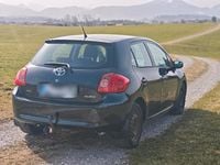 Gebraucht Toyota Auris 132 PS (97 kW) 2009 Schwarz Kleinwagen