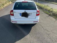 Gebraucht Skoda Octavia RS 170 PS (125 kW) 2009 Weiß Kombi