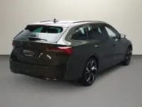 Gebraucht Skoda Octavia 204 PS (150 kW) 2026 Khakigrün metallic Kombi