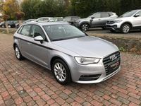 Gebraucht Audi A3 Sportback Attraction 125 PS (91 kW) 2014 Silber Kleinwagen