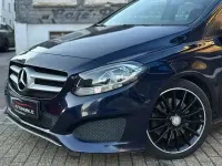 Gebraucht Mercedes B250 AMG line 211 PS (155 kW) 2017 Blau Kleinwagen