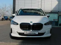 Gebraucht BMW 220 Active Tourer 170 PS (125 kW) 2025 Weiß Van / Kleinbus