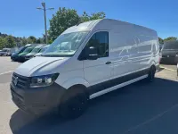 Gebraucht VW Crafter 140 PS (102 kW) 2023 Weiß Van