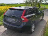 Second-hand Volvo V60 163 CP (119 kW) 2014 Negru Break