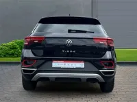 Second-hand VW T-Roc IQ Drive 150 CP (110 kW) 2022 Negru SUV