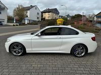 Gebraucht BMW M235 Shadowline 326 PS (239 kW) 2015 Mineralweiss metallic Coupé