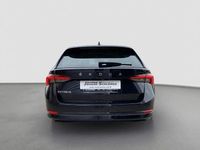 Gebraucht Skoda Octavia Style 150 PS (110 kW) 2021 Schwarzmagic perleffekt Kombi