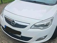 Gebraucht Opel Astra Design Edition 87 PS (63 kW) 2011 Weiß Limousine