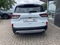 Gebraucht Ford Kuga Titanium 224 PS (164 kW) 2021 Frostweiß SUV