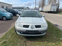 Gebraucht Renault Mégane Cabriolet Dynamique 113 PS (83 kW) 2004 Silber Cabrio