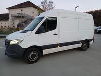 Używany Mercedes Sprinter 143 KM (105 kW) 2021 Biały Van