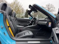 Gebraucht Porsche Boxster 299 PS (219 kW) 2018 Miamiblau Cabrio