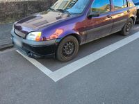Gebraucht Ford Fiesta 60 PS (44 kW) 2000 Violet Kleinwagen