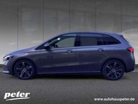 Gebraucht Mercedes B200 Night 163 PS (119 kW) 2024 Metalliclack mountaingrau Van / Kleinbus