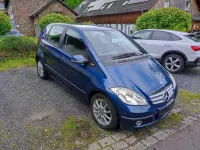 Gebraucht Mercedes A160 Avantgarde 90 PS (66 kW) 2010 Blau Kleinwagen