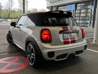 Gebraucht Mini John Cooper Works 231 PS (169 kW) 2018 Weiß Kleinwagen