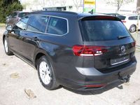 Gebraucht VW Passat 150 PS (110 kW) 2020 Mangangrau metallic (metallic) Kombi