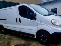Gebraucht Renault Trafic 90 PS (66 kW) 2011 Weiß Van / Kleinbus