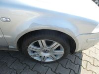 Gebraucht VW Passat Highline 131 PS (96 kW) 2003 Silber Kombi