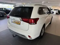 Gebraucht Mitsubishi Outlander P-HEV 135 PS (99 kW) 2021 Weiß SUV