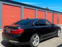 Gebraucht BMW 740 M Sport 407 PS (299 kW) 2011 Schwarz Limousine