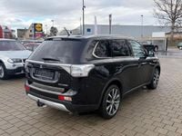 Gebraucht Mitsubishi Outlander Diamant Edition 150 PS (110 kW) 2015 Schwarz SUV