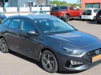 Gebraucht Hyundai i30 Select 120 PS (88 kW) 2022 Grau Kombi