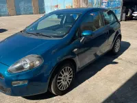 Gebraucht Fiat Punto 90 PS (66 kW) 2012 Grün Kleinwagen