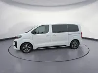 Neu Peugeot Traveller 179 PS (131 kW) 2026 Kaolinweiß Van / Kleinbus