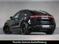 Gebraucht Porsche Macan 419 kW (571 PS) 2026 Schwarz SUV