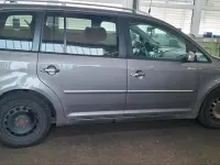 Gebraucht VW Touran 170 PS (125 kW) 2026 Silber Van / Kleinbus
