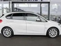 Używany BMW 225 iPerformance 136 KM (100 kW) 2016 Biały Minivan