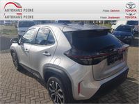 Gebraucht Toyota Yaris Cross 131 PS (96 kW) 2025 Silber SUV