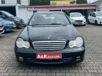 Usata Mercedes C180 143 CV (105 kW) 2006 Nero Berlina