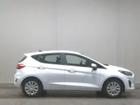 Gebraucht Ford Fiesta Cool & Connect 75 PS (55 kW) 2023 Weiss Kleinwagen